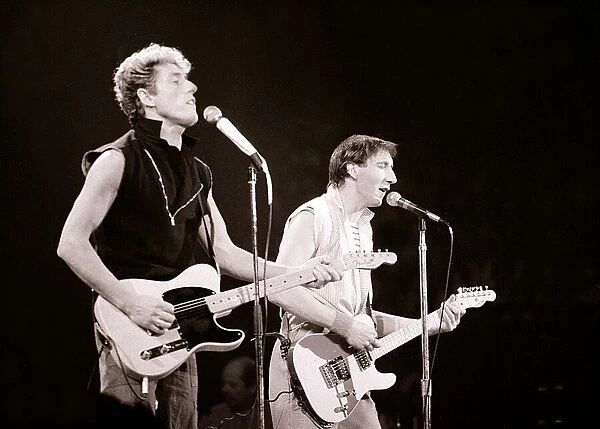 The Who in Concert, Roger Daltrey and pete Townsend performing on stage in Toronto