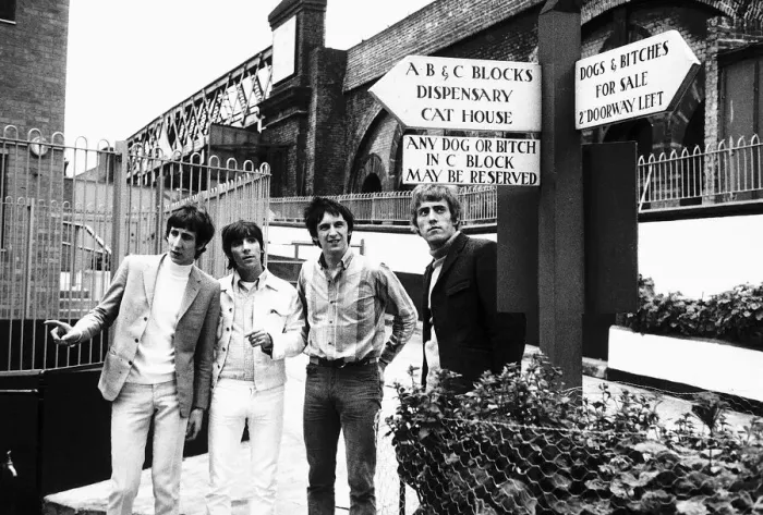 Framed Print : The Who Pop Group Pete Townsend Keith Moon John Entwhistle and Roger Daltrey Framed Print : The Who Pop Group Pete Townsend Keith Moon John Entwhistle and Roger Daltrey