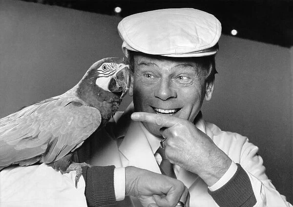 Whos a chirpy chappie, then? Harold 'Dickie'Bird, thats who
