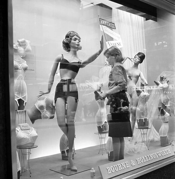 Whos the dummy? Window shopping at Bourne & Hollingsworth Department Store