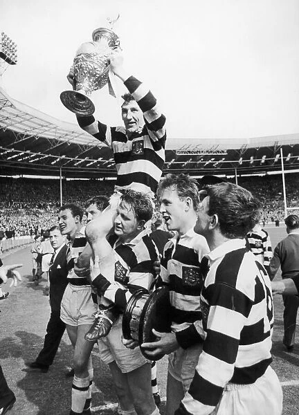 Widnes v Hull Kingston Rovers Rugby League Cup Final. Vince Karalius Widnes captain is