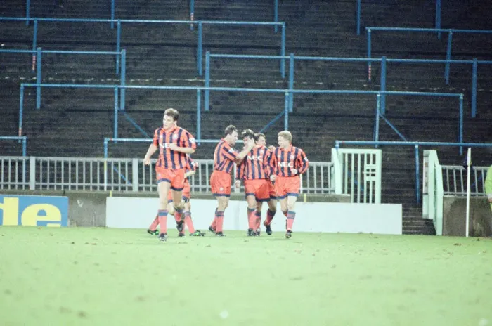 Framed Print : Wimbledon 1-3 Everton, League match at Selhurst Park, Tuesday 26th January 1993 Framed Print : Wimbledon 1-3 Everton, League match at Selhurst Park, Tuesday 26th January 1993
