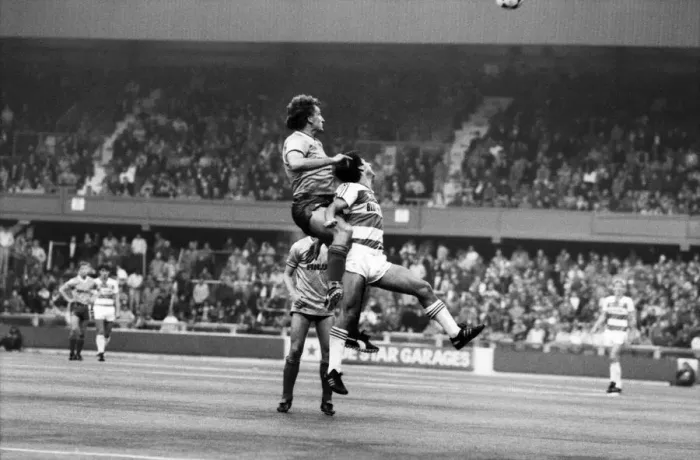 Framed Print : Wimbledon 1 v. Manchester United 0. Division One Football. November 1986 LF21-10-069 Framed Print : Wimbledon 1 v. Manchester United 0. Division One Football. November 1986 LF21-10-069