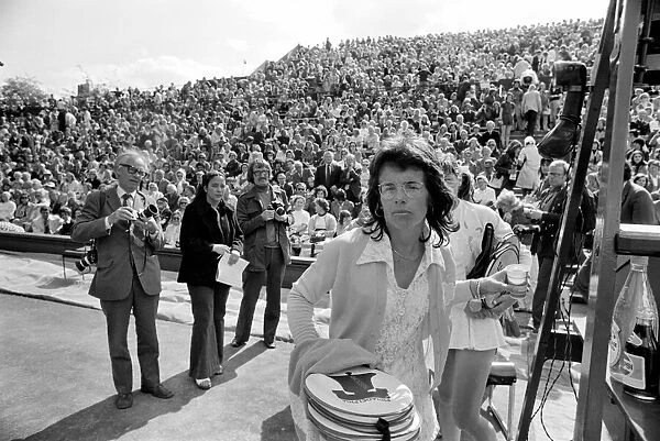 Wimbledon 1974: Billie Jeans after being beaten by Mrs