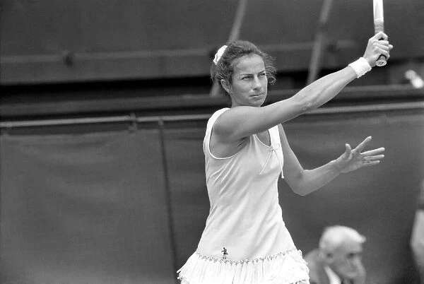 Wimbledon 1974: Miss Virginia Wade (G. B. ) in action on the centre Court today against