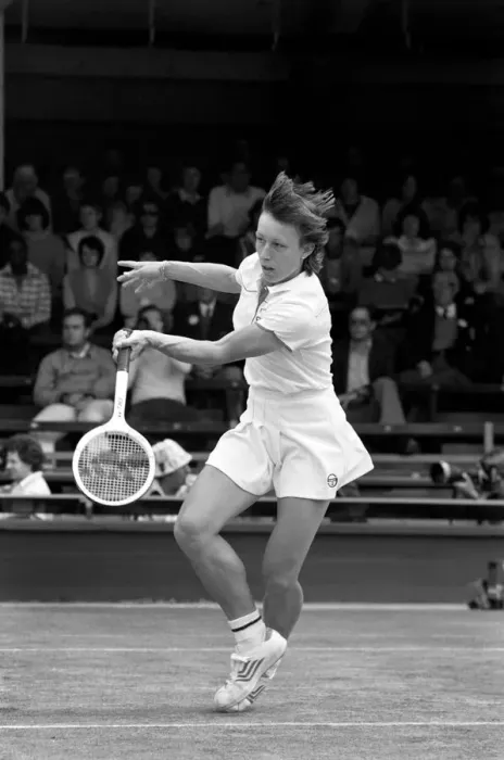 Framed Print : Wimbledon 1980. 7th day. Navratilova (U. S. ) vs. K. Jordan (U. S. ) on court one today