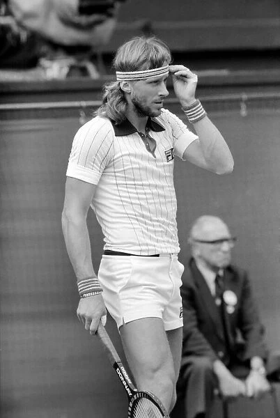 Wimbledon 1980: MenIs Final: Bjorn Borg v. John McEnroe. July 1980 80-3479a-011