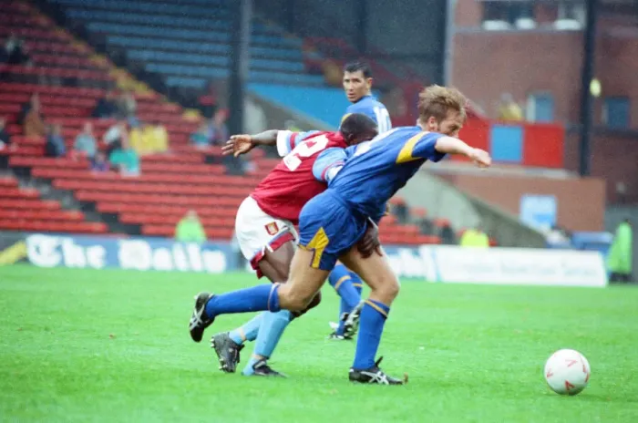 Framed Print : Wimbledon 2-3 Aston Villa, league match at Plough Lane, Saturday 3rd October 1992 Framed Print : Wimbledon 2-3 Aston Villa, league match at Plough Lane, Saturday 3rd October 1992