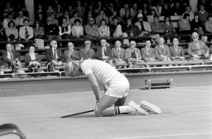 Framed Print : Wimbledon 80, 3rd Day. Court 1. Feesco 400 A. S. A. P. Dupre v. Van Patten Framed Print : Wimbledon 80, 3rd Day. Court 1. Feesco 400 A. S. A. P. Dupre v. Van Patten