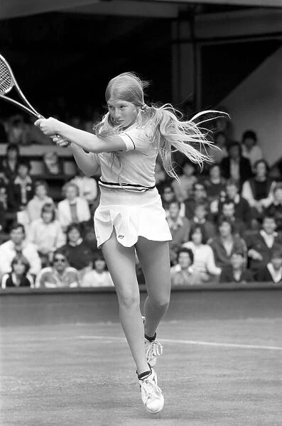 Wimbledon 80, 3rd Day. June 1980 80-3308-031