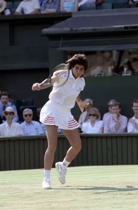 Framed Print : Wimbledon. Gabriella Sabitini v. Radka Zrubakova. June 1988 88-3372-108 Framed Print : Wimbledon. Gabriella Sabitini v. Radka Zrubakova. June 1988 88-3372-108