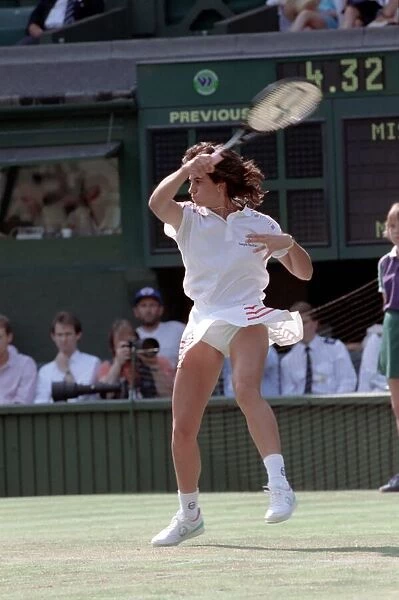 Wimbledon. Gabriella Sabitini v. Radka Zrubakova. June 1988 88-3372-088
