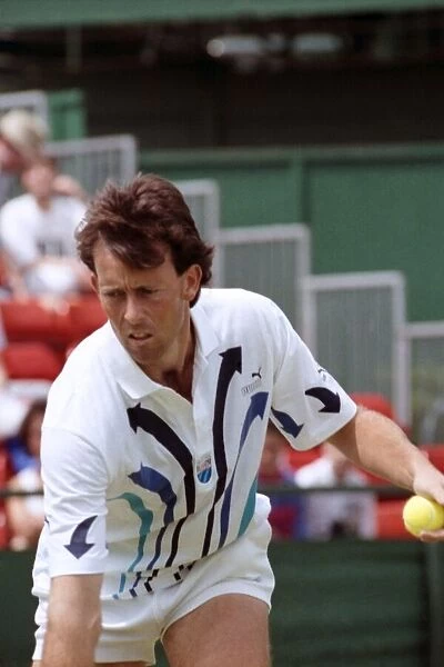 Wimbledon. Jeremy Bates. June 1989 89-3819-013