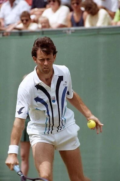 Wimbledon. Jeremy Bates. June 1989 89-3819-014