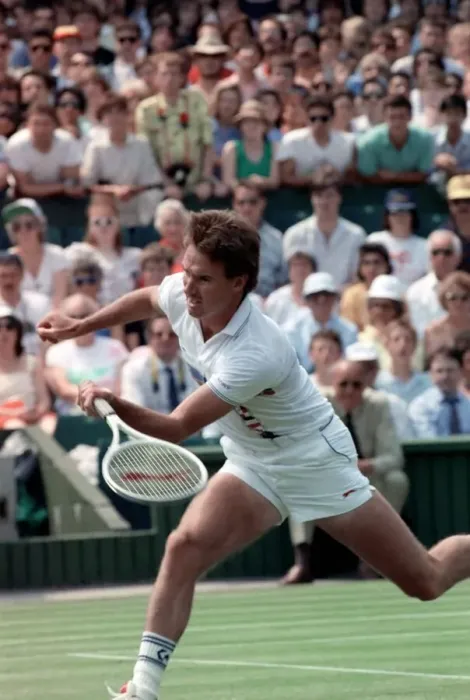 Framed Print : Wimbledon. Jimmy Connors. June 1988 88-3372-006 Framed Print : Wimbledon. Jimmy Connors. June 1988 88-3372-006