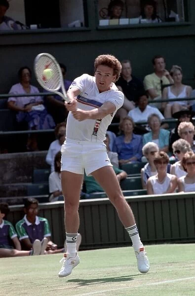 Wimbledon. Jimmy Connors. June 1988 88-3372-026