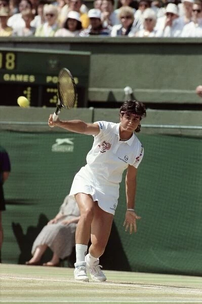Wimbledon Ladies Final + Royal. Steffi Graf v. Gabriella Sabatini. July 1991 91-4293-081
