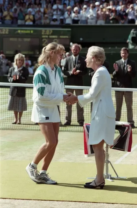 Framed Print : Wimbledon Ladies Final. Winners Trophy presented to Steffi Graf by Duchess of Kent After Framed Print : Wimbledon Ladies Final. Winners Trophy presented to Steffi Graf by Duchess of Kent After