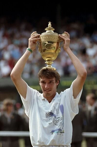 Wimbledon. Mens Final: Michael Stich Lifts Trophy. July 1991 91-4302-264