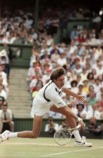 Wimbledon. Mens Final: Michael Stich vs. Boris Becker. July 1991 91-4302-227