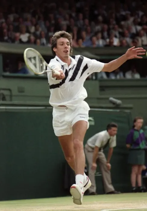 Framed Print : Wimbledon. Mens Final: Michael Stich vs. Boris Becker. July 1991 91-4302-220 Framed Print : Wimbledon. Mens Final: Michael Stich vs. Boris Becker. July 1991 91-4302-220