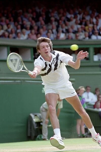 Wimbledon. Mens Final: Michael Stich vs. Boris Becker. July 1991 91-4302-248