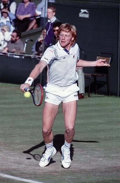 Wimbledon Mens Semi-Final. July 1988 88-3559-044