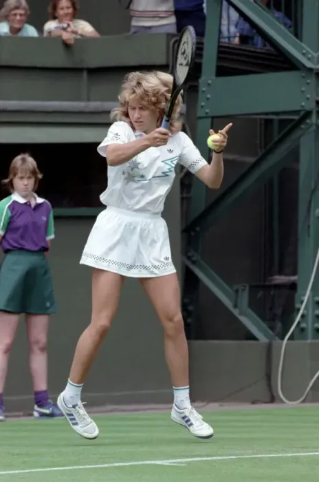 Framed Print : Wimbledon. Steffi Graf. June 1988 88-3317-067 Framed Print : Wimbledon. Steffi Graf. June 1988 88-3317-067