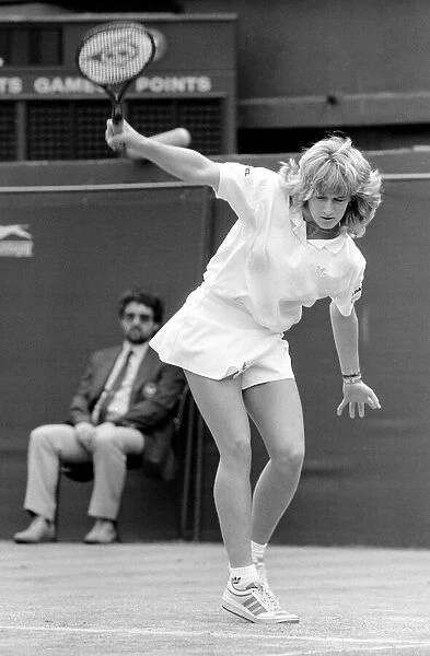 Wimbledon tennis 1987-6th day Steffi Graf v L. Gildemeister 1980s
