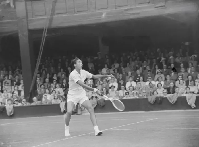 Framed Print : Wimbledon Tennis Althea Gibson 1951 B3061  /  10 B