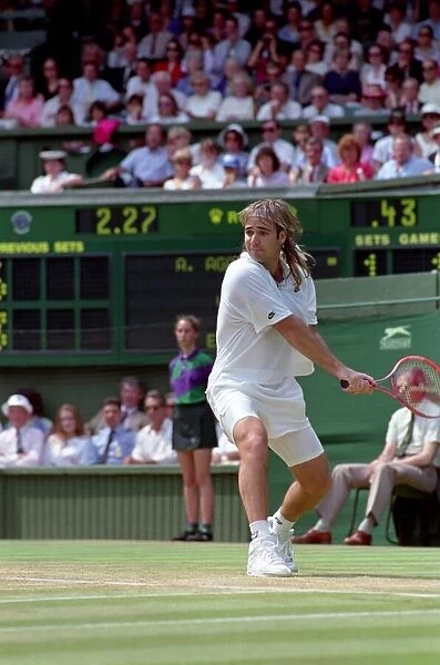 Wimbledon Tennis. Andre Agassi in action. July 1991 91-4218-036