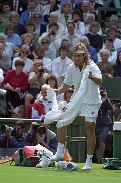 Wimbledon Tennis. Andre Agassi. June 1991 91-4091-162