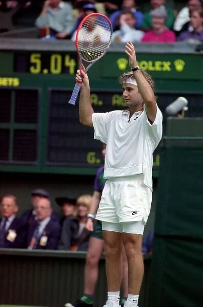Wimbledon Tennis. Andre Agassi Training. June 1991 91-4091-216