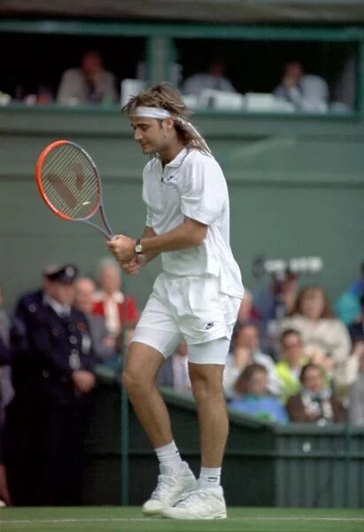 Wimbledon Tennis. Andre Agassi Training. June 1991 91-4091-220