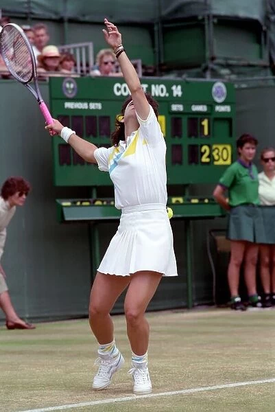 Wimbledon Tennis. Arantxa Sanchez-Vicario v. Lori McNeill. July 1989 89-3964-023