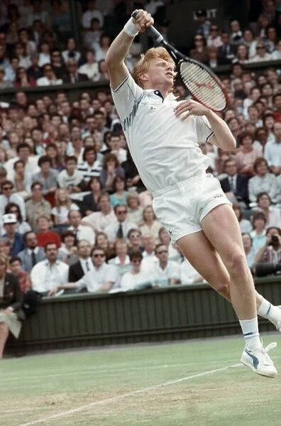 Wimbledon Tennis. Boris Becker. June 1988 88-3488-011
