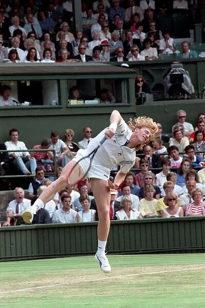 Wimbledon Tennis. Boris Becker. June 1988 88-3488-097
