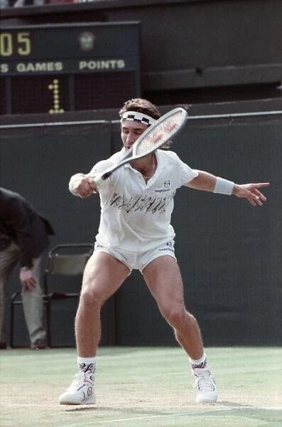 Wimbledon Tennis. Boris Becker. June 1988 88-3488-070