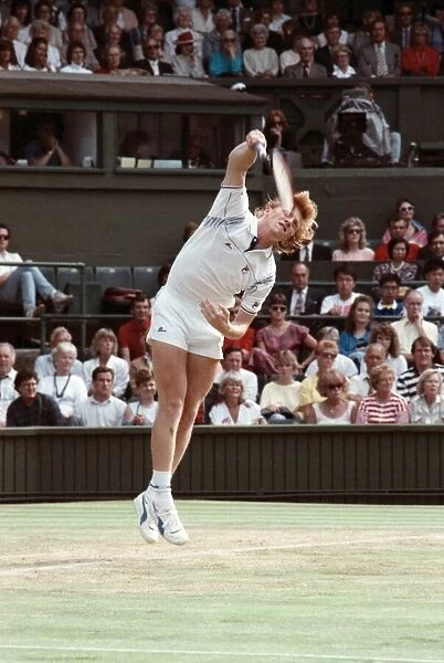 Wimbledon Tennis. Boris Becker. June 1988 88-3488-043