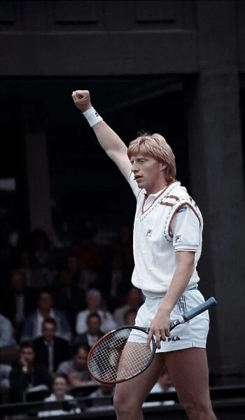 Wimbledon Tennis. Boris Becker (Winner). June 1988 88-3397-111
