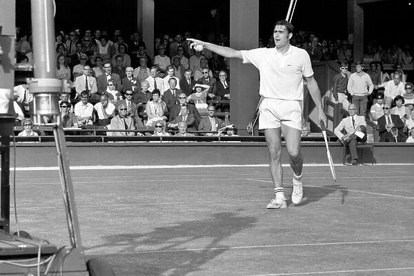 Wimbledon Tennis Championships 1970 1st Day. June 1970 70-5902-013