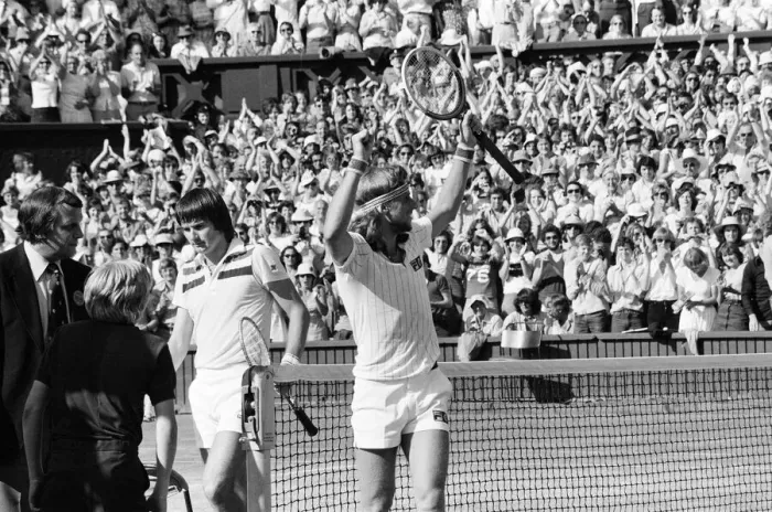 Framed Print : Wimbledon Tennis Championships 1977, Mens Final, Centre Court, Wimbledon Framed Print : Wimbledon Tennis Championships 1977, Mens Final, Centre Court, Wimbledon