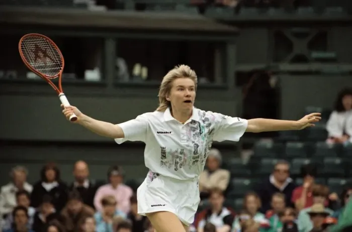 Framed Print : Wimbledon Tennis Championships. Jana Novotna in action. June 1991 91-4117-009 Framed Print : Wimbledon Tennis Championships. Jana Novotna in action. June 1991 91-4117-009