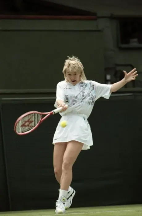 Framed Print : Wimbledon Tennis Championships. Jana Novotna in action. June 1991 91-4117-015 Framed Print : Wimbledon Tennis Championships. Jana Novotna in action. June 1991 91-4117-015