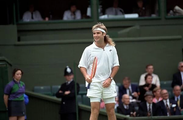 Wimbledon Tennis Championships. Andre Agassi in action. June 1991 91-4117-085