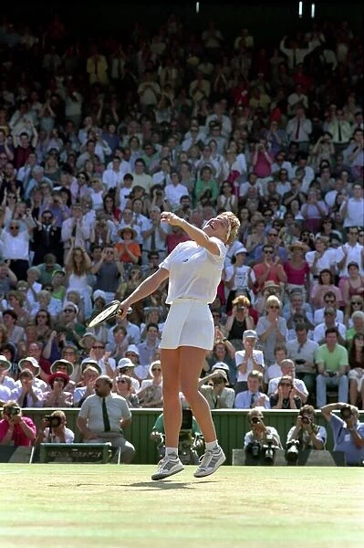 Wimbledon Tennis Championships. Steffi Graf v. Gabriella Sabatini. July 1991 91-4293-033