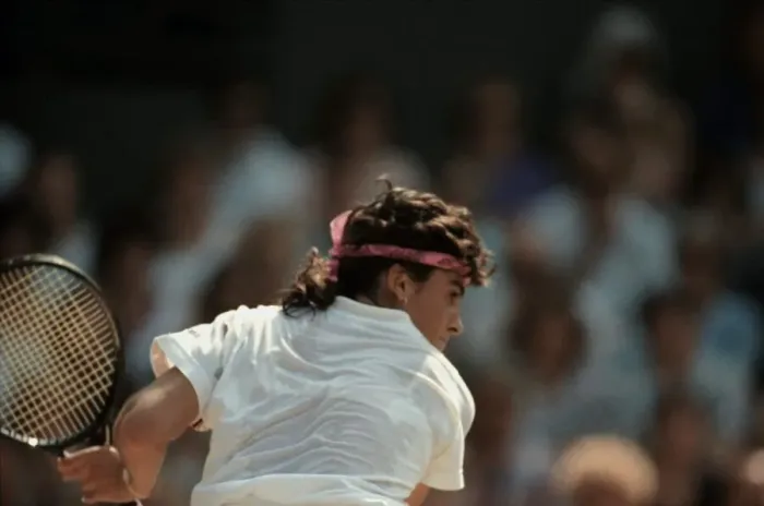 Framed Print : Wimbledon Tennis. Gabriella Sabatini v. Jennifer Capriati. July 1991 91-4261-017 Framed Print : Wimbledon Tennis. Gabriella Sabatini v. Jennifer Capriati. July 1991 91-4261-017