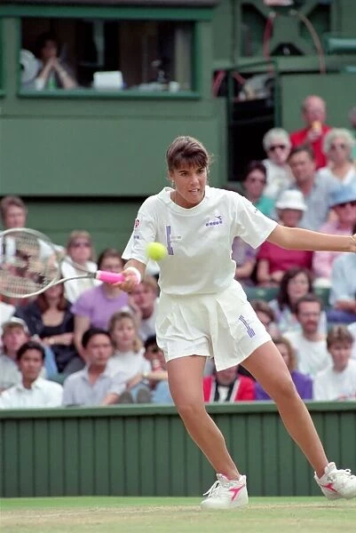 Wimbledon Tennis. J. Capriati v. M. Navratilova. July 1991 91-4197-284