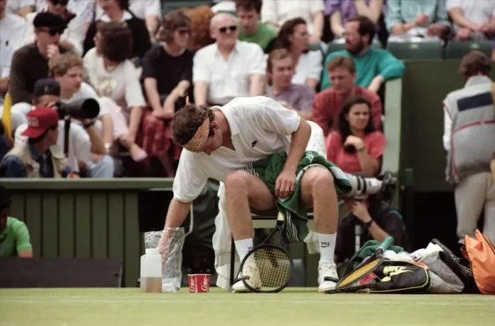 Framed Print : Wimbledon Tennis. McEnroe v. Edberg. July 1991 91-4197-261 Framed Print : Wimbledon Tennis. McEnroe v. Edberg. July 1991 91-4197-261