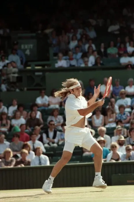 Framed Print : Wimbledon Tennis. Men s: Andre Agassi v. David Wheaton Framed Print : Wimbledon Tennis. Men s: Andre Agassi v. David Wheaton